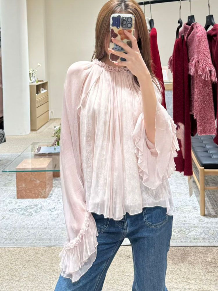 Lace ruffled loose top, stylis – Collectible Collection Bewertung und Preis