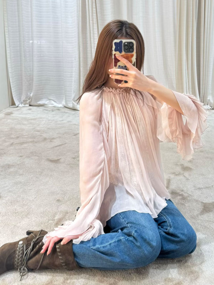 Lace ruffled loose top, stylis – Collectible Collection Bewertung und Preis