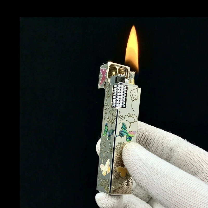 Unusual Brass Four sided Color – Vintage Collectible Lighters Bewertung und Preis