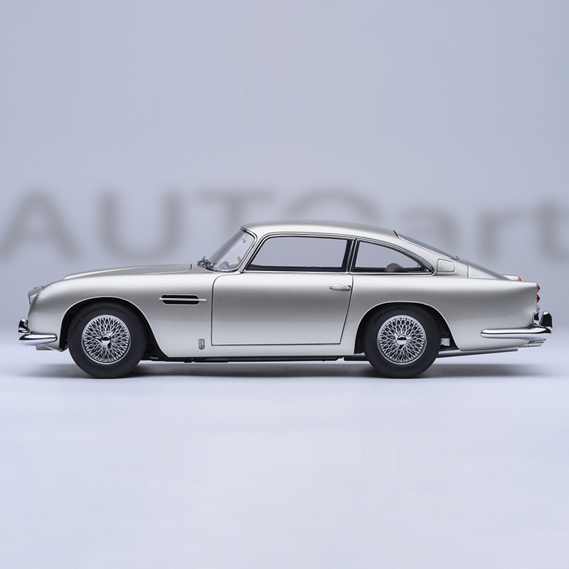 AUTOart 1:18 Scale Diecast All – Vintage Collectible Classics Bewertung und Preis