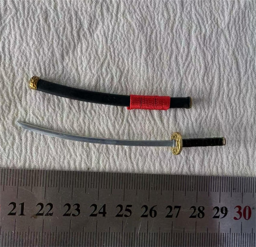 1/12th Soldier Doll Vintage Wa – Vintage Collectible Knife Bewertung und Preis